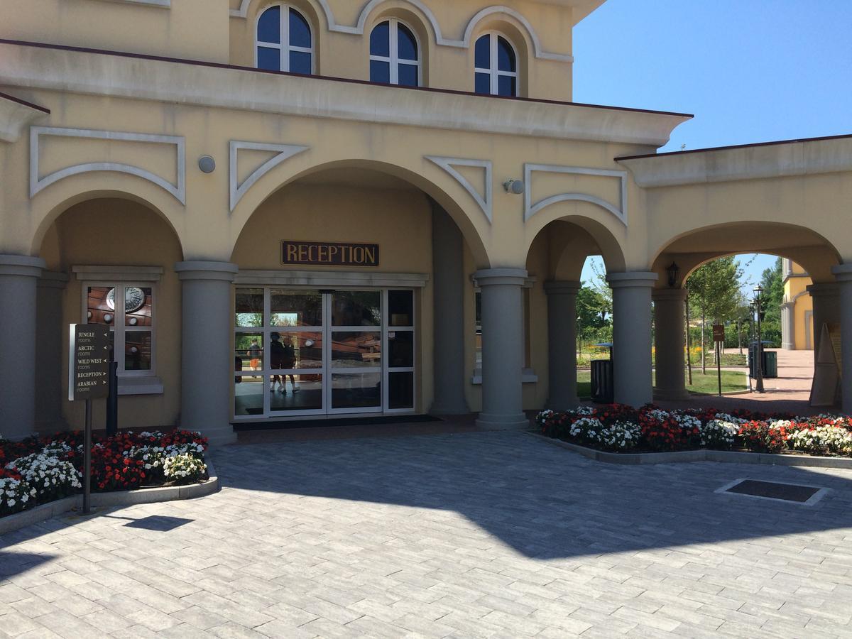 Gardaland Adventure Hotel Castelnuovo del Garda Ngoại thất bức ảnh