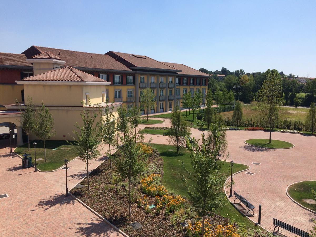 Gardaland Adventure Hotel Castelnuovo del Garda Ngoại thất bức ảnh