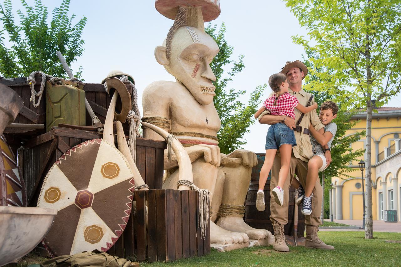 Gardaland Adventure Hotel Castelnuovo del Garda Ngoại thất bức ảnh